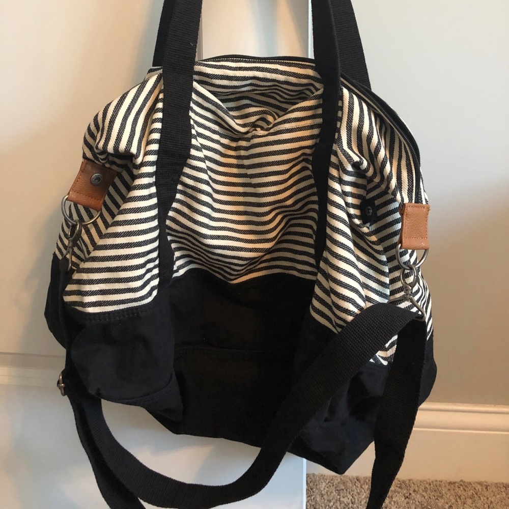 31 DUFFEL BAG